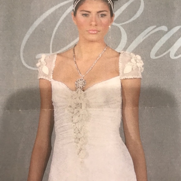 BADGLEY MISCHKA Wedding Gown! - Picture 2 of 8